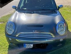 Grau Gebraucht 2007 Mini Cooper S Kleinwagen | 3.999 € (Guter Preis)