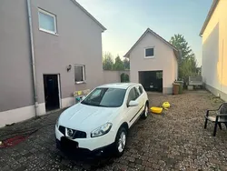 Weiß Gebraucht 2012 Nissan Qashqai Acenta SUV | 8.150 € (Fairer Preis)