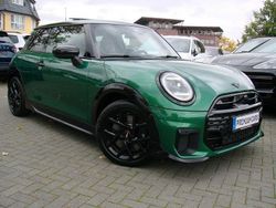 British racing green iv metallic (metallic) Gebraucht 2024 Mini John Cooper Works Kleinwagen | 34.980 € (Fairer Preis)