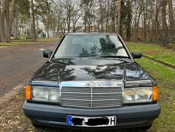 Schwarz Gebraucht 1990 Mercedes 190 Limousine | 4.500 €