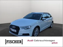 Gletscherweiß metallic Gebraucht 2019 Audi A3 Design | 21.876 € (Fairer Preis)