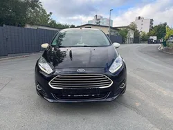 Schwarz Gebraucht 2015 Ford Fiesta SYNC Edition Kleinwagen | 5.500 € (Fairer Preis)