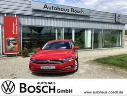Tornadorot Gebraucht 2021 VW Passat Business Kombi | 17.420 € (Superpreis)