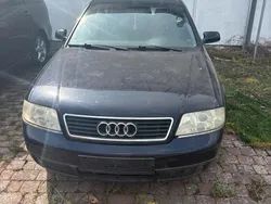 Schwarz Gebraucht 2000 Audi A6 Performance Kombi | 2.850 € (Etwas zu teuer)