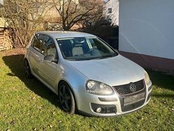 Silber Gebraucht 2009 VW Golf Limousine | 3.600 € (Etwas zu teuer)