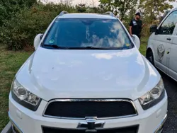 Weiß Gebraucht 2011 Chevrolet Captiva SUV | 7.500 €