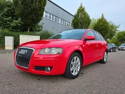 Rot Gebraucht 2005 Audi A3 Sportback Ambiente Limousine | 1.499 € (Fairer Preis)