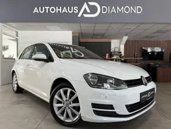 Weiß Gebraucht 2015 VW Golf VII Comfortline Limousine | 9.650 € (Fairer Preis)