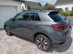 Grau Gebraucht 2023 VW T-Roc Move SUV | 26.750 € (Guter Preis)