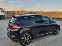 Violett Gebraucht 2018 Renault Scénic IV Initiale Paris Van / Kleinbus | 9.700 € (Superpreis)