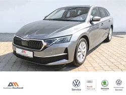 Andere farbe Gebraucht 2024 Skoda Octavia Selection Kombi | 35.500 € (Fairer Preis)