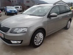 Beige metallic Gebraucht 2015 Skoda Octavia Solution Kombi | 24.980 €