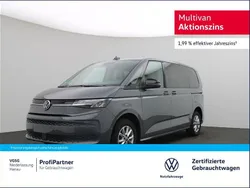 Grau Gebraucht 2024 VW Multivan Life Van / Kleinbus | 48.520 € (Superpreis)