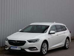 Weiß Gebraucht 2017 Opel Insignia Dynamic Kombi | 12.480 € (Guter Preis)