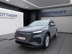 Grau Gebraucht 2021 Audi Q4 e-tron Basis SUV | 23.450 € (Guter Preis)