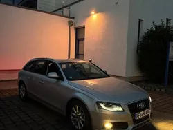 Silber Gebraucht 2009 Audi A4 Ambiente Kombi | 5.599 € (Superpreis)