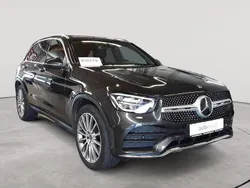 Graphitgrau metallic Gebraucht 2021 Mercedes GLC200 AMG line SUV | 32.990 € (Superpreis)
