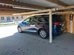 Blau Gebraucht 2018 Chrysler Pacifica SUV | 20.500 € (Fairer Preis)