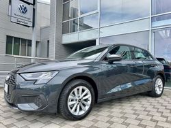 Manhattangrau metallic Neu 2024 Audi A3 Comfort Limousine | 33.990 € (Fairer Preis)