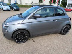 Grau Gebraucht 2022 Fiat 500e Icon | 19.900 € (Fairer Preis)