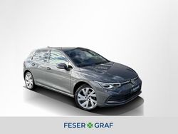 Delfingrau metallic Gebraucht 2022 VW Golf Style Limousine | 20.480 € (Guter Preis)