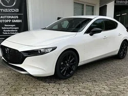 Weiß Neu 2025 Mazda 3 Homura-Line Limousine | 28.485 € (Fairer Preis)