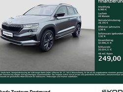 Grau Gebraucht 2025 Skoda Karoq SportLine SUV | 35.055 € (Fairer Preis)