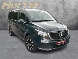 Grün Gebraucht 2023 Mercedes EQV300 Van / Kleinbus | 40.890 € (Superpreis)