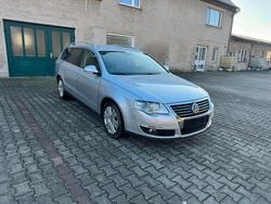 Silber Gebraucht 2006 VW Passat Highline Kombi | 2.350 € (Guter Preis)