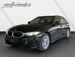 Schwarz Gebraucht 2024 BMW 318 Kombi | 30.999 € (Fairer Preis)