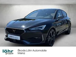 Mitternachtsschwarz Gebraucht 2024 Cupra Leon VZ Limousine | 33.880 € (Fairer Preis)