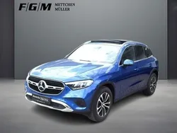 Lack spektralblau Gebraucht 2024 Mercedes GLC200 Avantgarde SUV | 52.770 € (Fairer Preis)