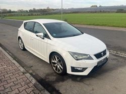 Weiß Gebraucht 2016 Seat Leon FR Limousine | 8.990 € (Guter Preis)