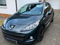 Grau Gebraucht 2009 Peugeot 207 Kleinwagen | 4.100 €