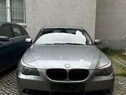 Grau Gebraucht 2006 BMW 530 Limousine | 6.000 €