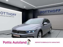 Silber Gebraucht 2023 VW Passat Elegance Kombi | 30.777 € (Fairer Preis)