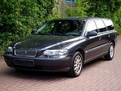 Schwarz Gebraucht 2001 Volvo V70 Kombi | 2.450 € (Fairer Preis)