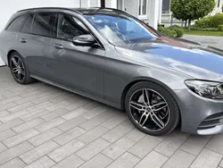 Gebraucht 2019 Mercedes E300 AMG Kombi | 30.900 € (Guter Preis)