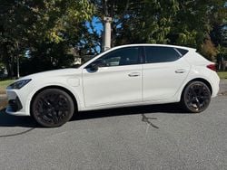 Weiß Gebraucht 2021 Cupra Leon Limousine | 22.795 € (Fairer Preis)