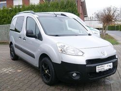 Silber Gebraucht 2015 Peugeot Partner Comfort Van / Kleinbus | 6.990 € (Etwas zu teuer)