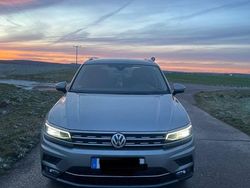 Silber Gebraucht 2017 VW Tiguan Highline SUV | 20.800 € (Fairer Preis)