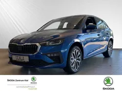 Raceblau Gebraucht 2024 Skoda Scala Drive Kleinwagen | 26.480 € (Teuer)