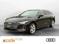 Mythosschwarz metallic Neu 2024 Audi A5 Sport Coupé | 45.990 €