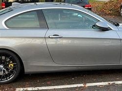 Grau Gebraucht 2006 BMW 335 Sport Line Coupé | 13.999 € (Guter Preis)