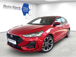 Rot Gebraucht 2024 Ford Focus ST-Line X Limousine | 25.390 € (Guter Preis)