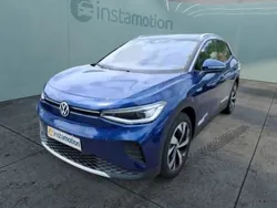 Blau Gebraucht 2023 VW ID.4 Pro Performance SUV | 38.980 € (Teuer)