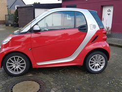 Rot Gebraucht 2013 Brabus electric drive Kleinwagen | 6.800 €