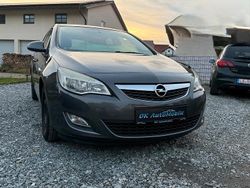 Grau Gebraucht 2011 Opel Astra Kleinwagen | 2.899 € (Superpreis)