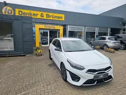 (wd) cararraweiss Gebraucht 2022 Kia Ceed GT GT-Line Limousine | 18.490 € (Fairer Preis)