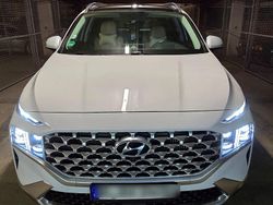 Weiß Gebraucht 2012 Hyundai Santa Fe SUV | 31.700 €